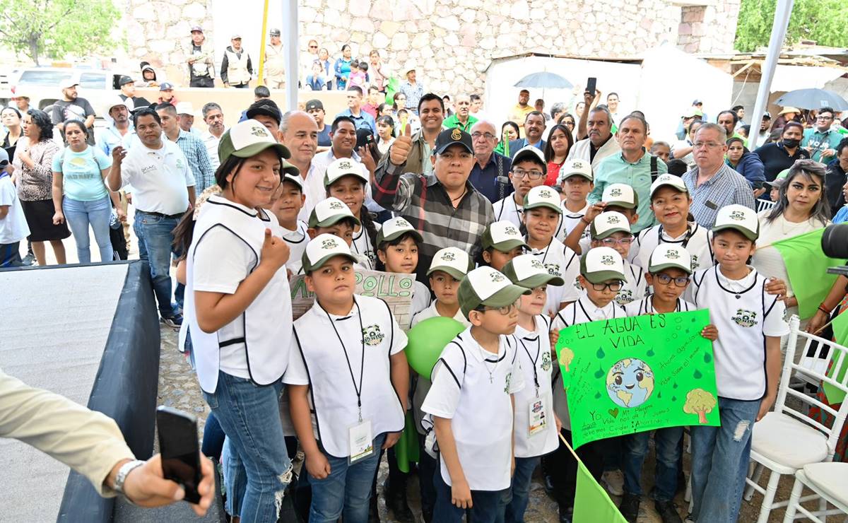 Con obras, gobernador de SLP impulsa educación y turismo en el Pueblo Mágico de Real de Catorce