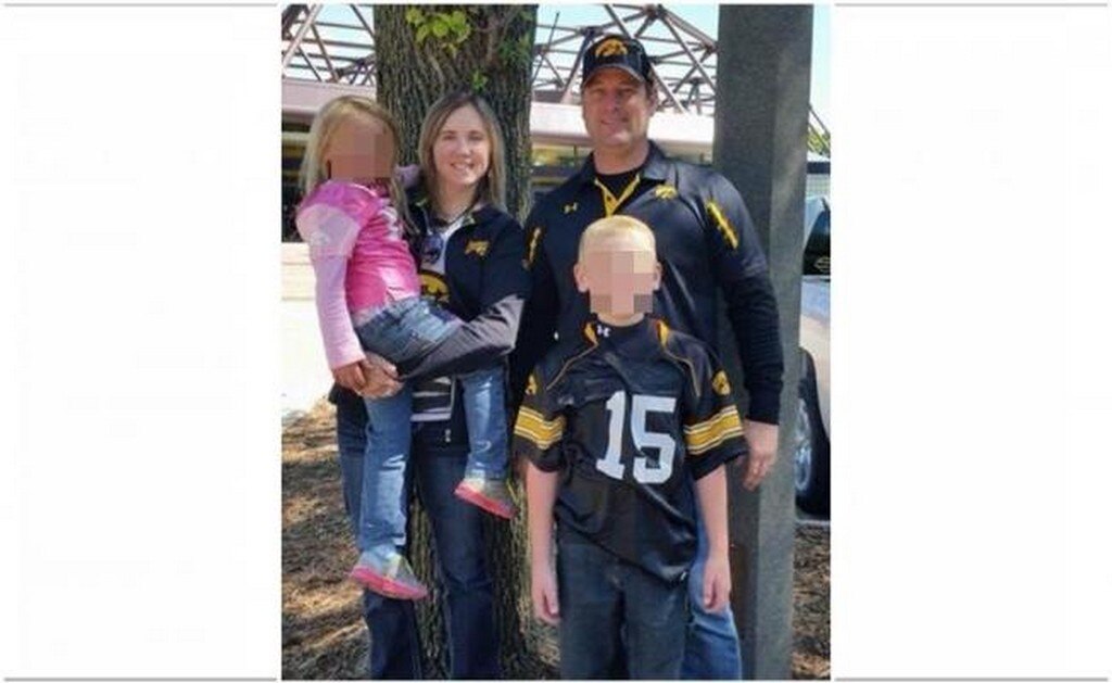 S.S.W. hijo, de 12 años de edad; S.A.M. hija de seis; S.K.W. padre de 41 años; y S.A.M. de 38 años, madre. (FOTO: Especial)