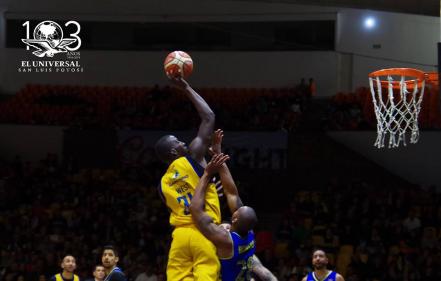 Jugadores del CB Santos en el "Top" de la LNBP