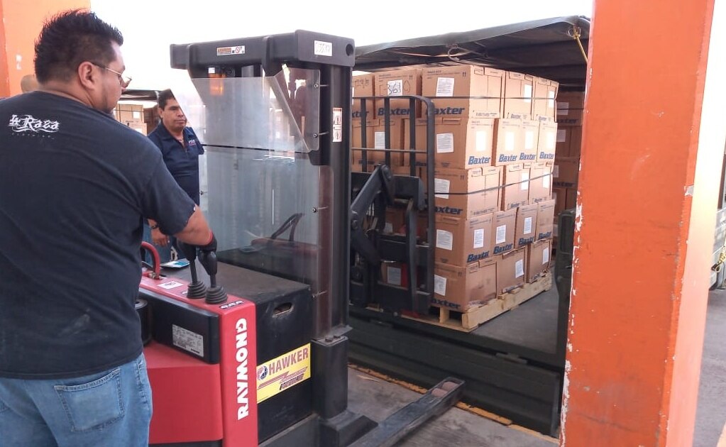 Militares trasladan insumos médicos a hospital en capital de SLP