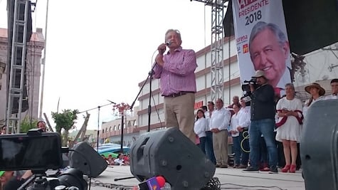 Desde Matehuala AMLO promete regresar como presidente electo