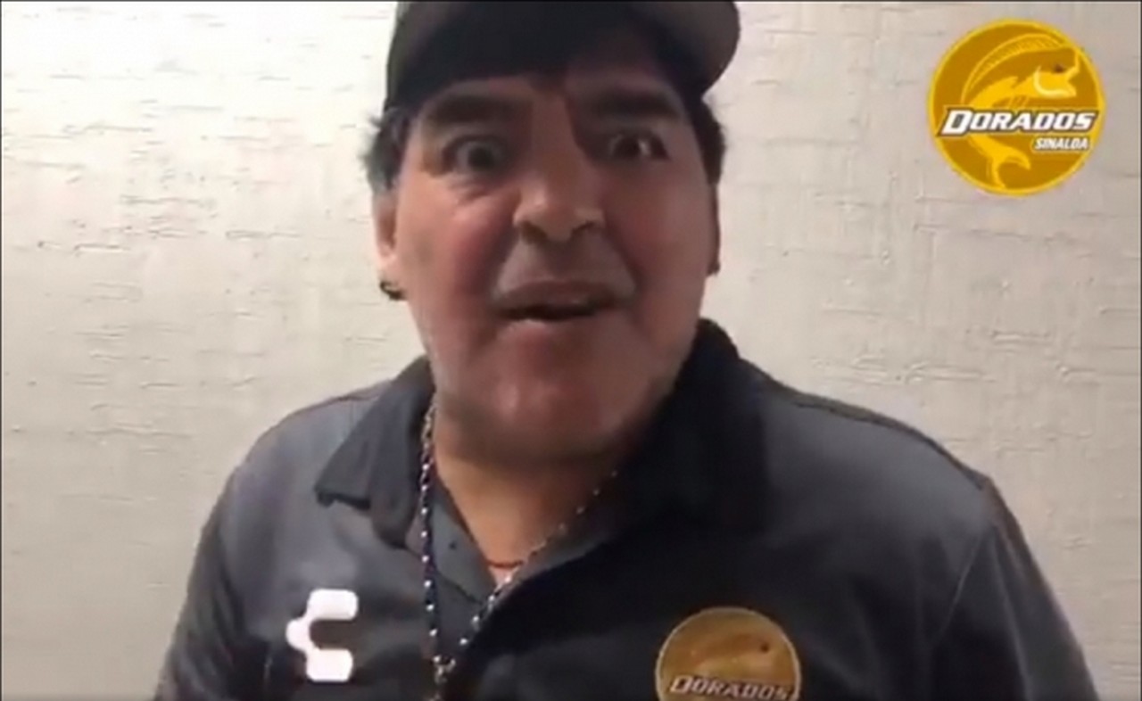  Diego Maradona se convierte en el “payaso” de las redes de Dorados