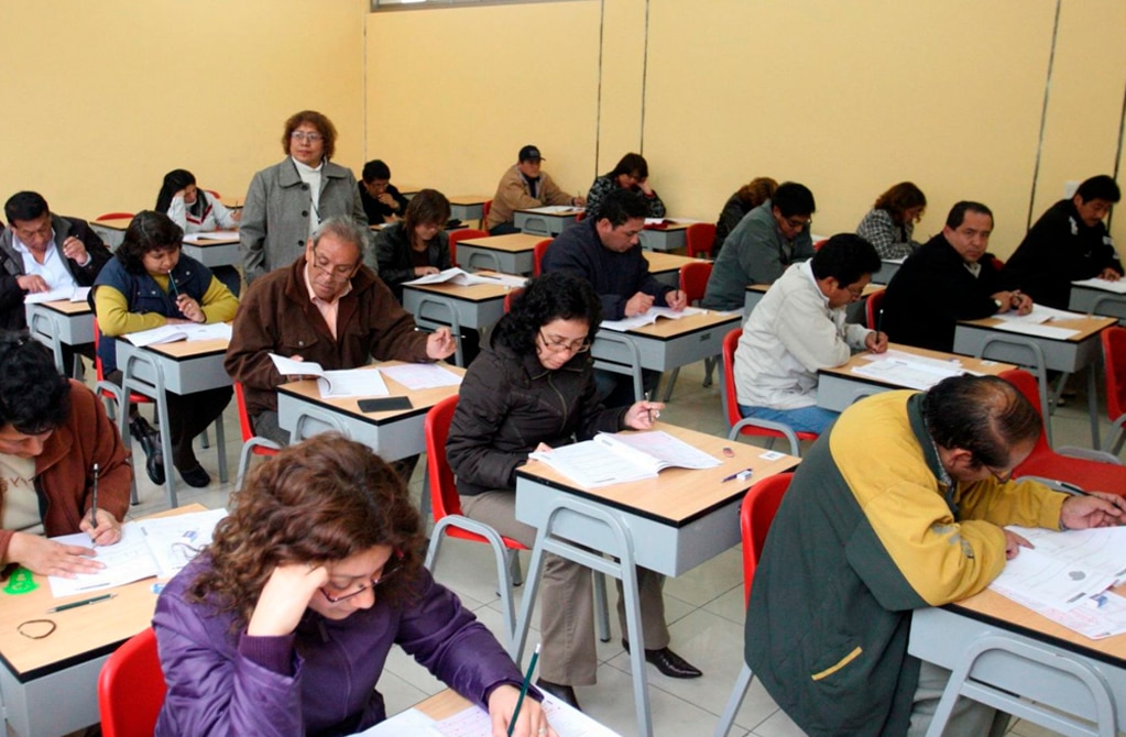 Maestros pedirán cambiar ‘evaluación docente’ a gobierno de AMLO