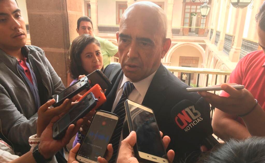 Habitantes de límites entre SLP y Mexquitic deben de estar tranquilos sobre la propiedad de sus predios: Leal Tovías