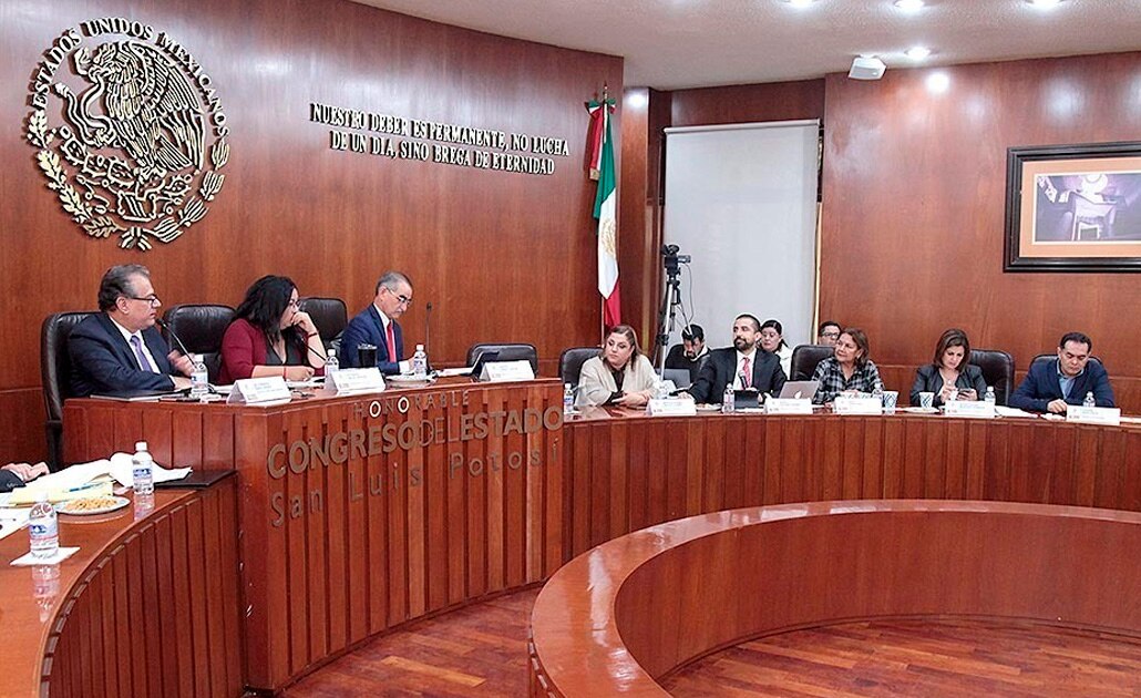 Comparece titular de la SCT ante integrantes de la LXII Legislatura