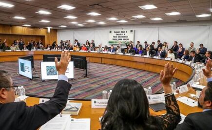  Diputados avalan Reforma Educativa en comisiones; dejan fuera control de plazas