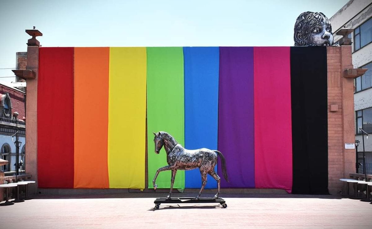 Celebran a la comunidad LGBT+ en el Museo de Arte Contemporáneo de SLP