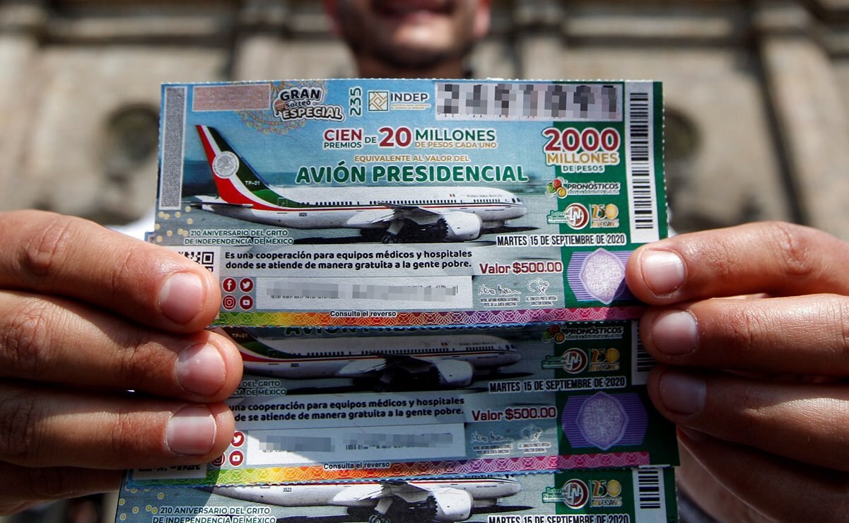 López Obrador llama a ciudadanos a comprar “cachitos” para rifa del avión