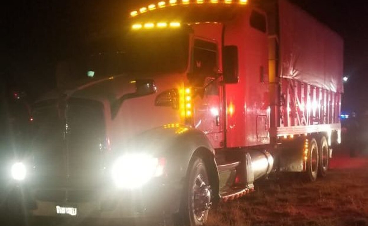 Tras persecución, rescatan a 106 migrantes indocumentadas en Matehuala