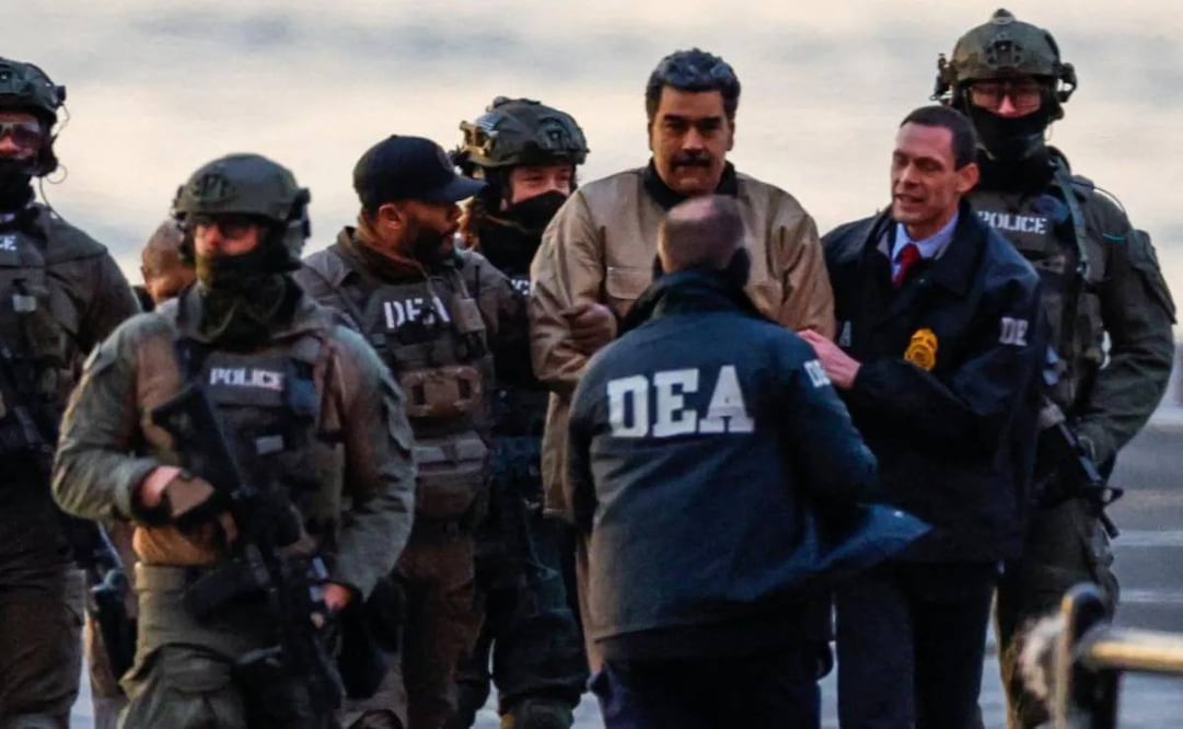 El presidente venezolano capturado, Nicolás Maduro, llega a un helipuerto de Manhattan, rumbo a un tribunal de Nueva York para comparecer ante el juez y enfrentar cargos federales estadounidenses, incluyendo narcotráfico y narcotráfico. Siga las actualizaciones en vivo. Foto: ABC News