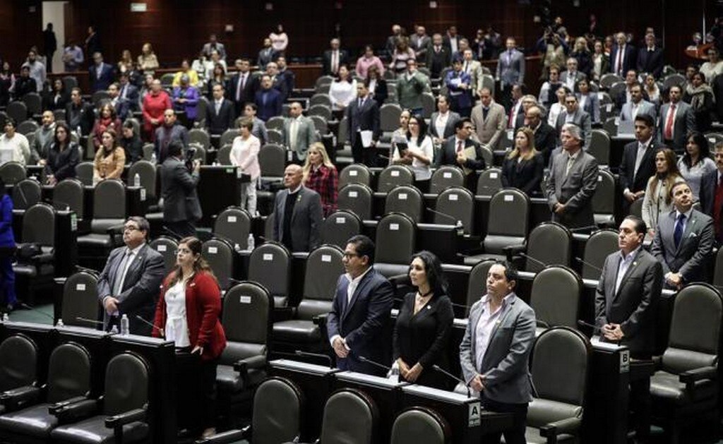 Los diputados discuten cambios a los artículos 108 y 111 de la Carta Magna
