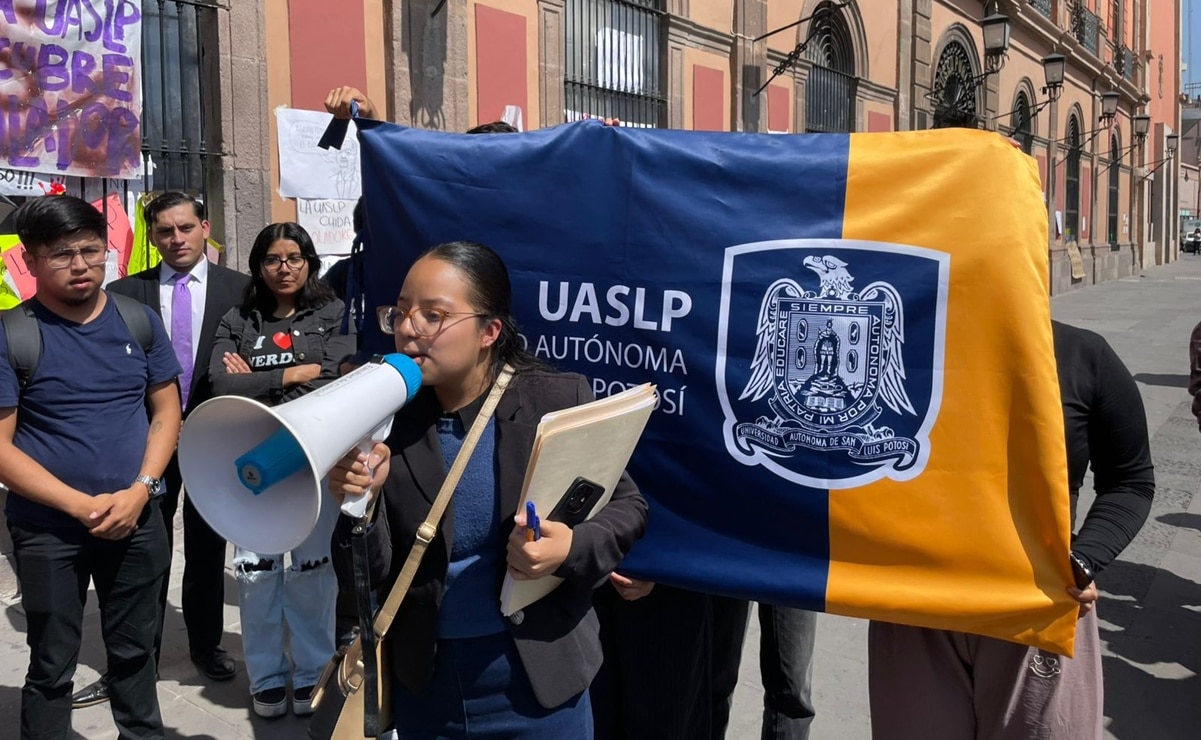 UASLP firma pliego petitorio de estudiantes, tras semana de protestas por violencia de género
