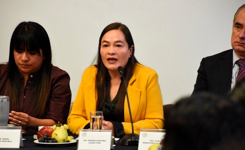 Acusan a AMLO de "pasar por encima" del Congreso en decisión de Santa Lucía