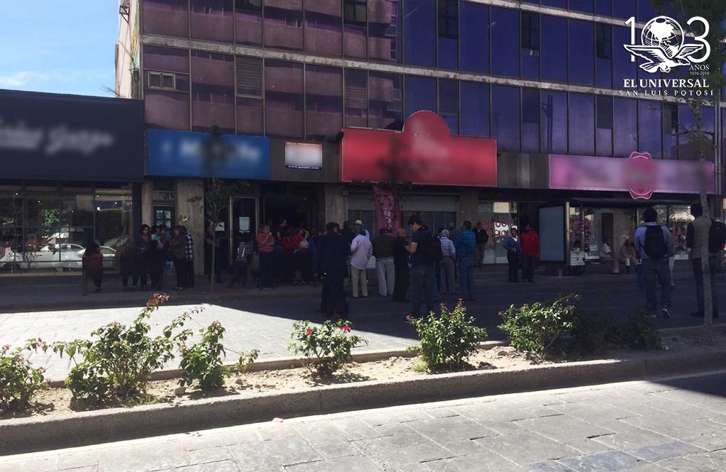 Bloqueo a cuentas de pensionados, causa del retraso en pago de jubilados 