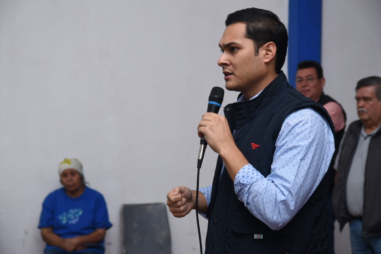 Salvador Hernández suma adeptos para dirigencia del PAN