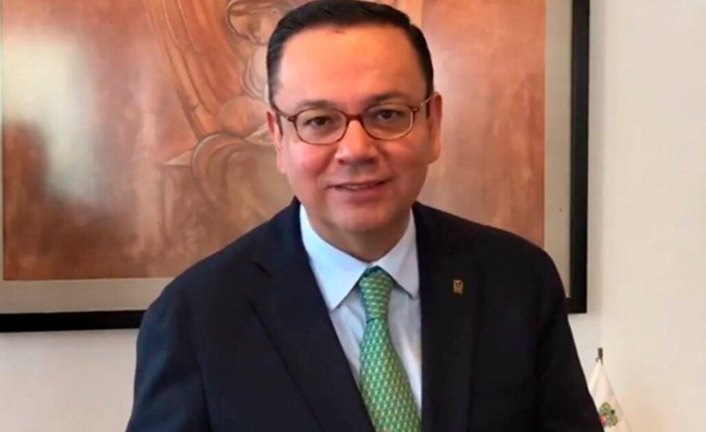 Renuncia Germán Martínez a dirección general del IMSS