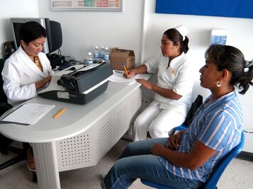 Exhortan a prevenir infecciones ginecológicas y urinarias 