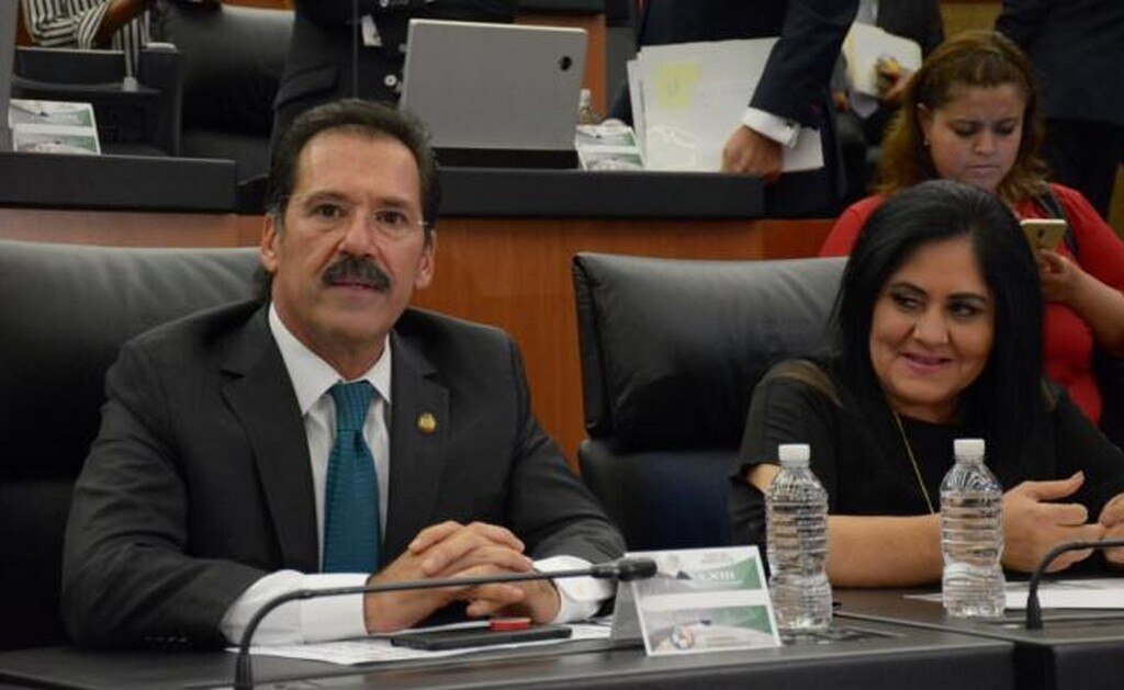 “Prefiero ser taquero que ratero”, responden a senador del PRI