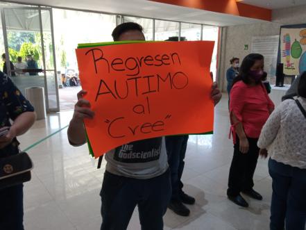 Padres de niños con autismo piden regrese atención a Centro de Rehabilitación del DIF