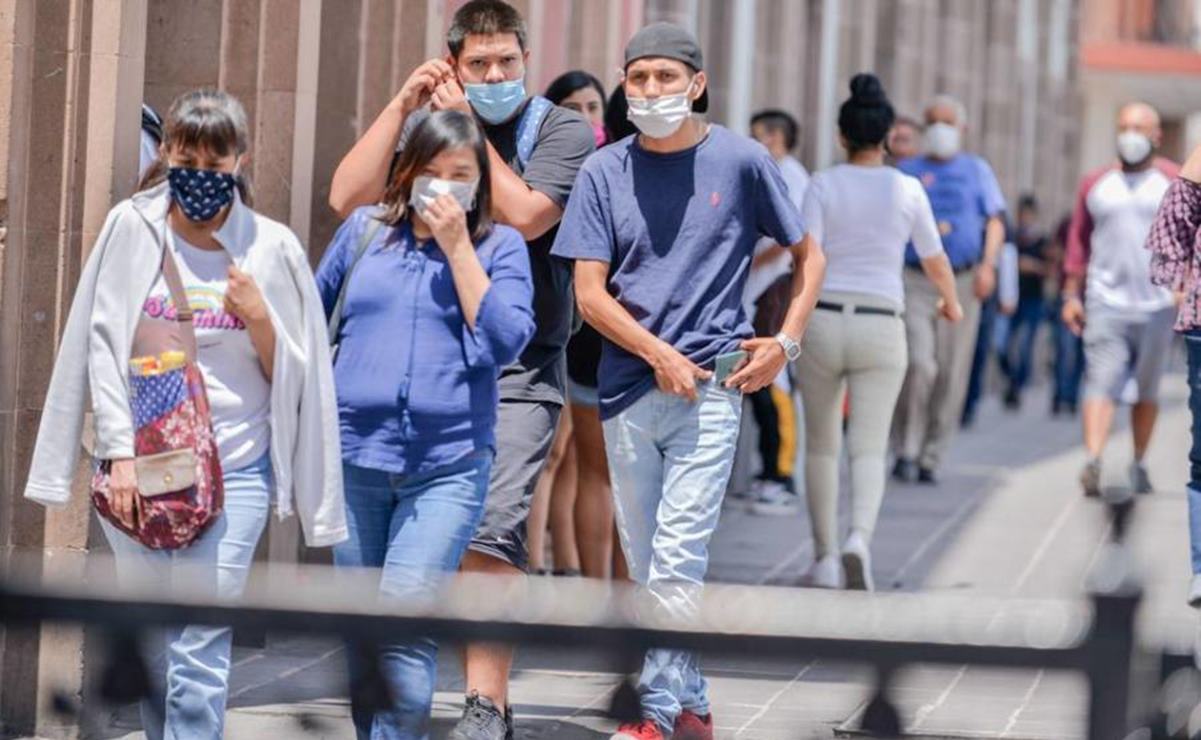Comercios de San Luis Potosí llaman a mantener uso de cubrebocas en plazas y restaurantes. Foto: Especial