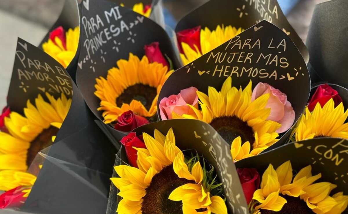 Comerciantes del centro de SLP esperan un repunte de ventas para el 14 de febrero