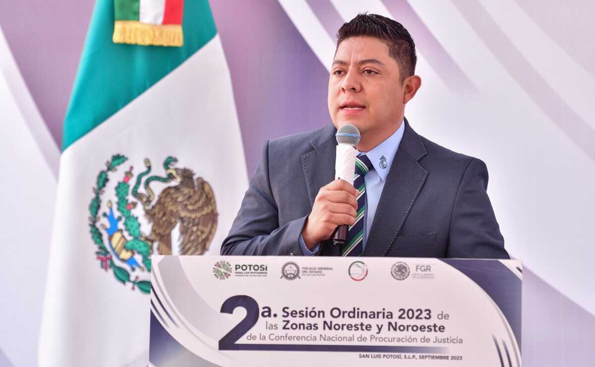 Gallardo hace un llamado a fiscalías estatales a recuperar confianza ciudadana