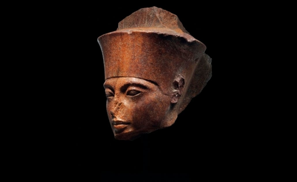 Pide Egipto frenar subasta de una cabeza de Tutankamón