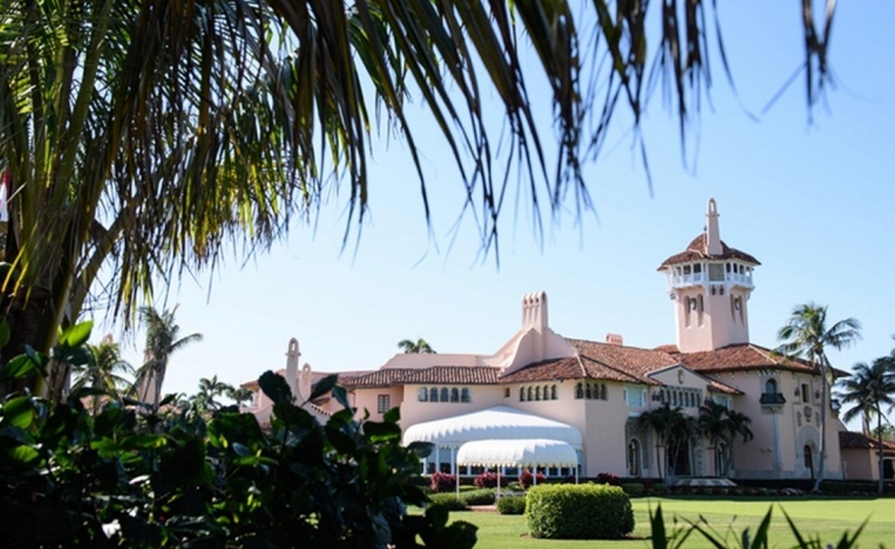  Mujer china miente para entrar a exclusivo club de Donald Trump en Florida