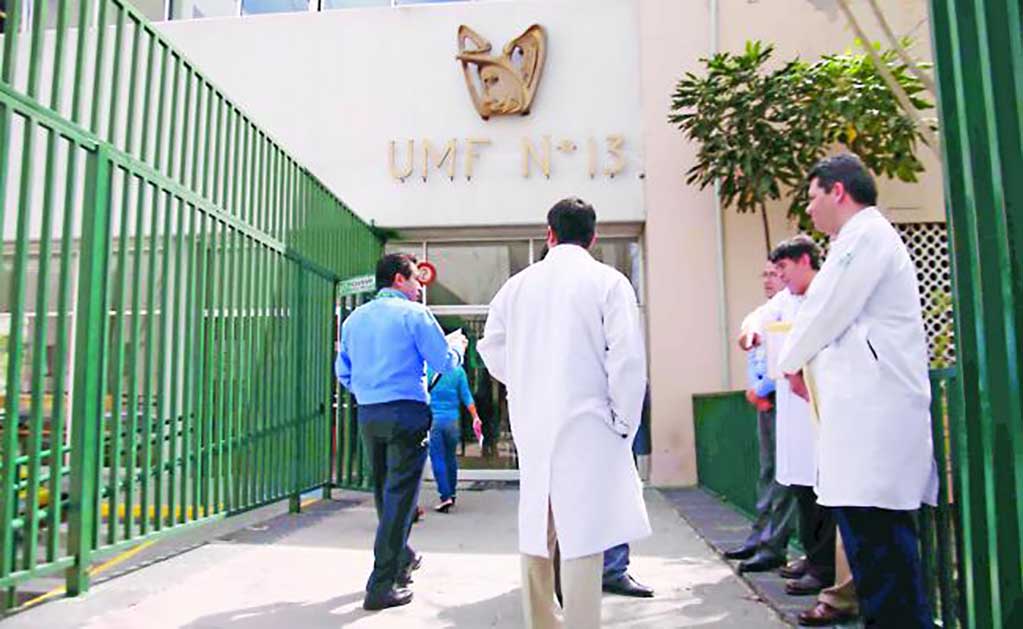 Ya habían denuncias por venta de plazas: sindicato del IMSS tras caso de enfermero