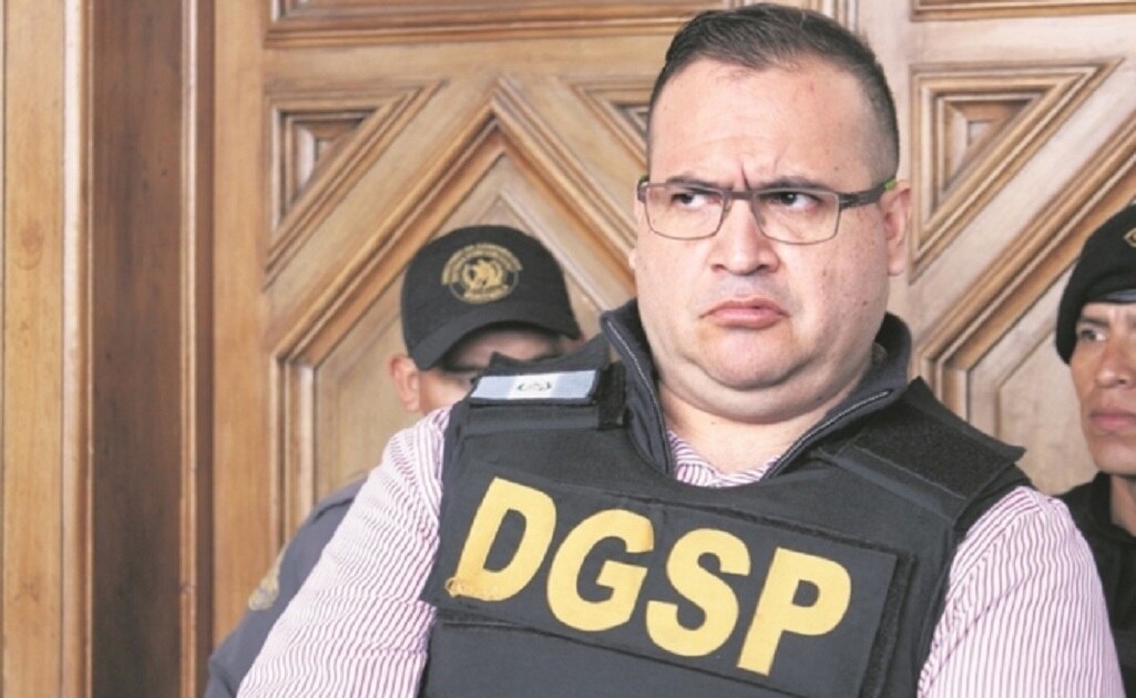 Juez determina mantener en prisión a Javier Duarte
