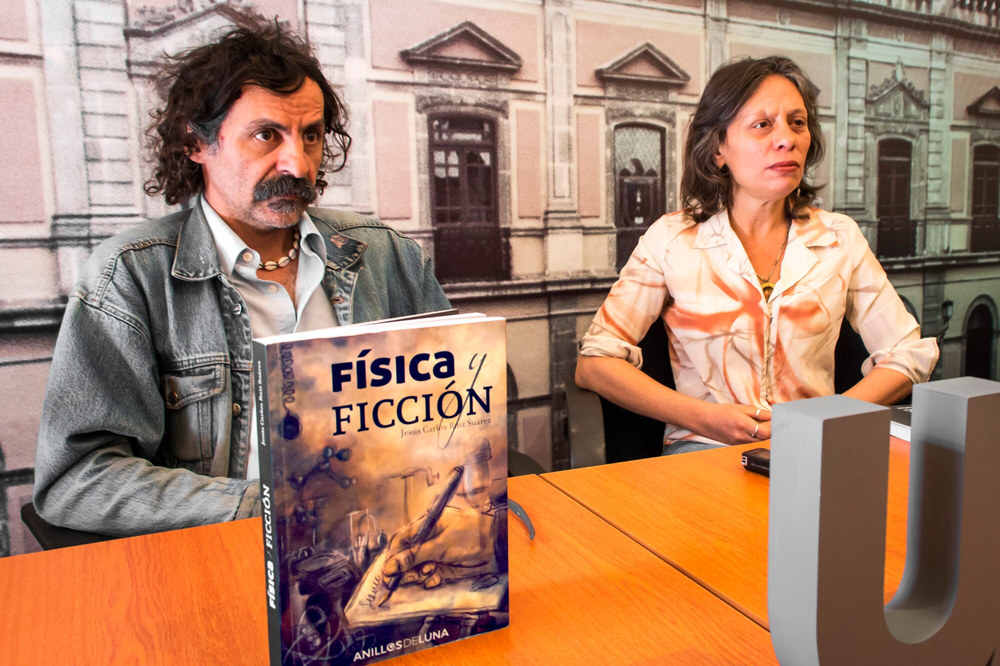 Invitan a presentación del libro “Física y ficción”