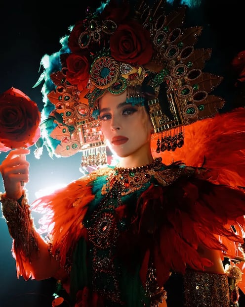 Fátima con el traje de Fernando Ortiz. Foto: fer.nando_ortiz