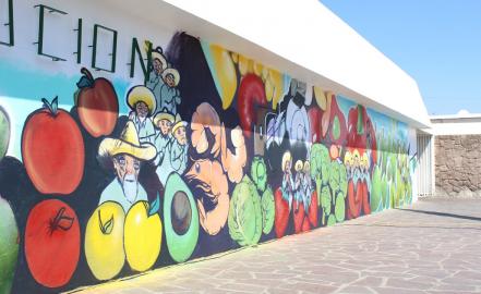 Inauguran en mercado Revolución mural artístico