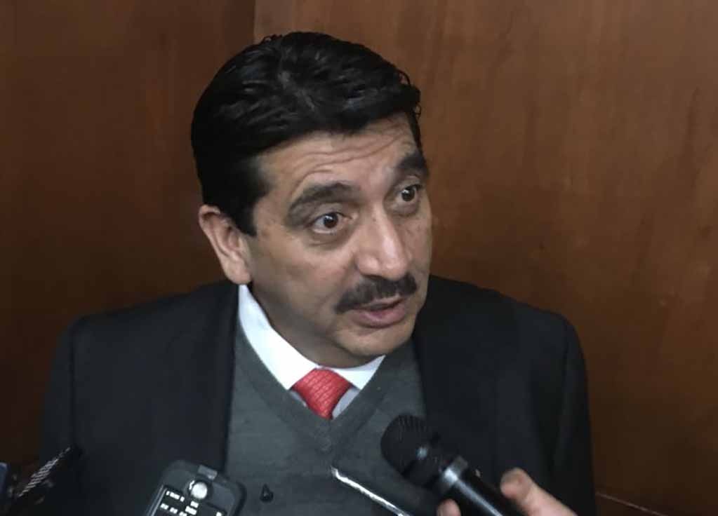 Peritaje determinará si hoyanco en periférico norte es responsabilidad de JEC o INTERAPAS