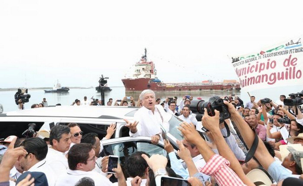  En mi gestión habrá democracia sindical, dice López Obrador