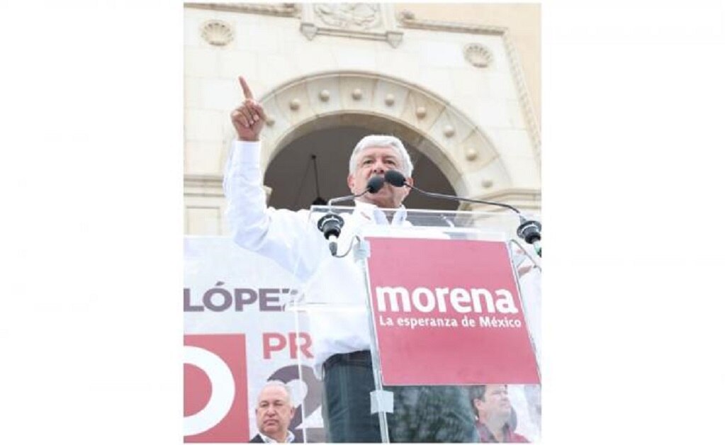 Andrés Manuel López Obrador, candidato a la presidencia de Mexico, en su quinto día de actividades acudió a Nuevo Laredo, Tamaulipas, para dar a conocer sus promesas de campaña (Foto: Valente Rosas / EL UNIVERSAL)
