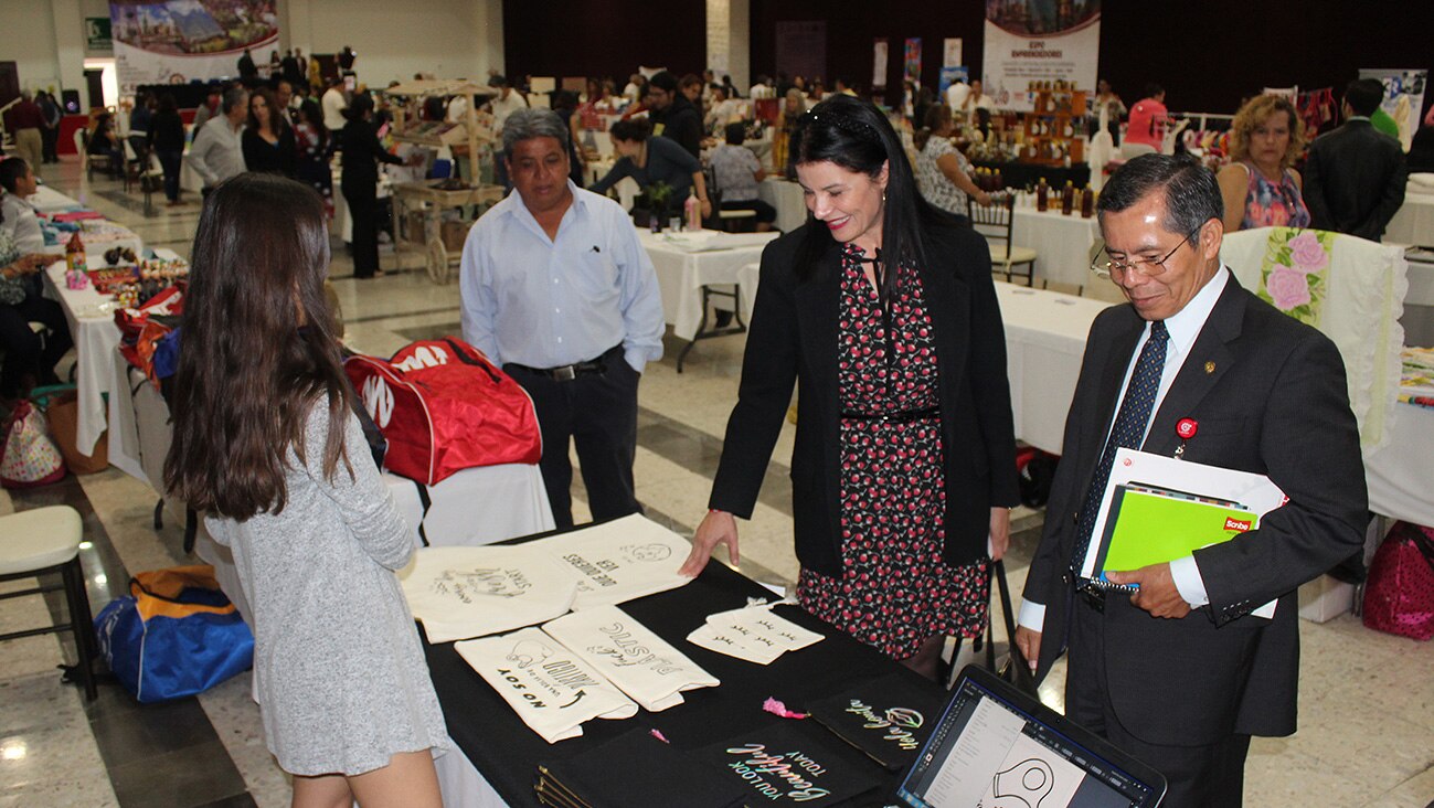 Inaugura gobierno municipal “Primera Expo Emprendedores”