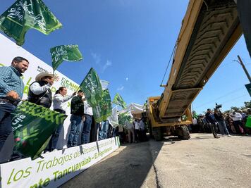 Da Gallardo banderazo a obras de rehabilitación y modernización de carretera El Higo, en la Huasteca de SLP  