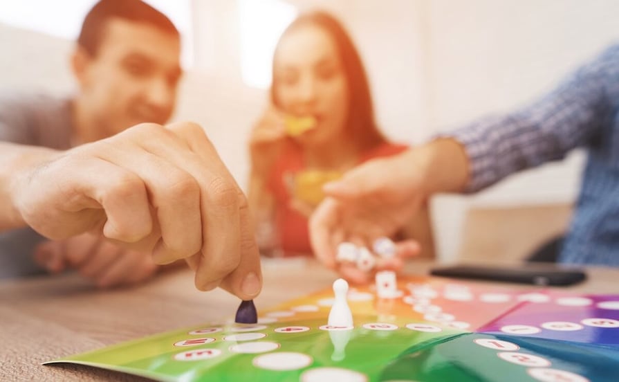 Adiós al celular: Los juegos en Navidad que están salvando las reuniones familiares 