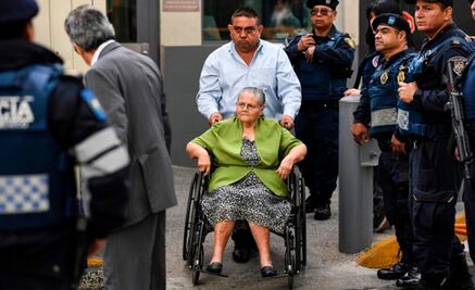 Otorga EU visa a mamá de "El Chapo" para que pueda visitarlo en prisión