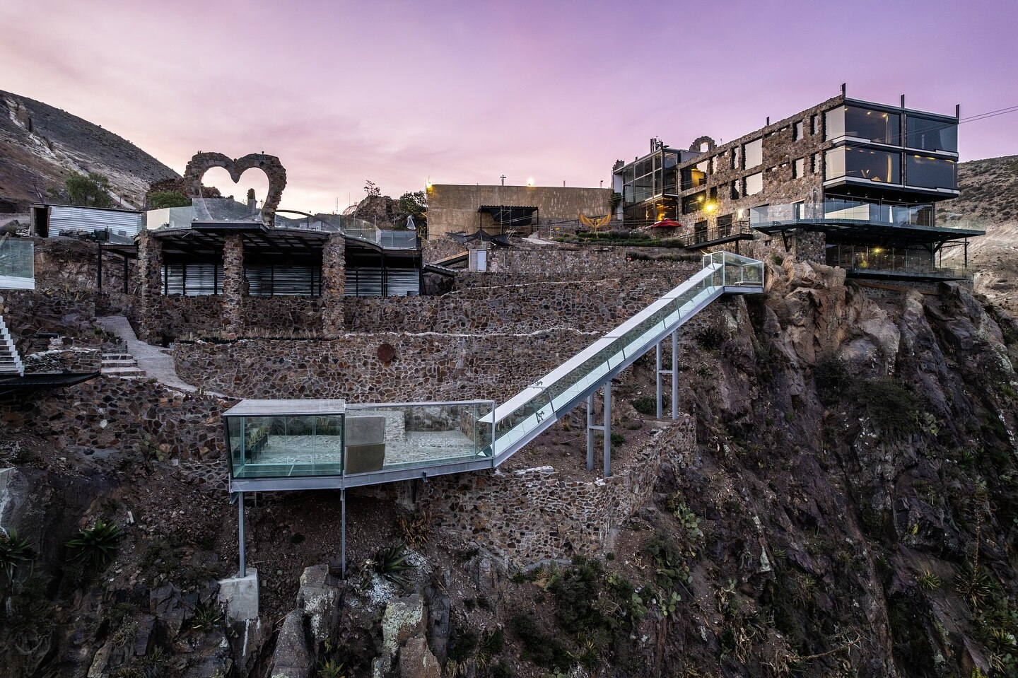 El Templo. Foto: FB, El Templo