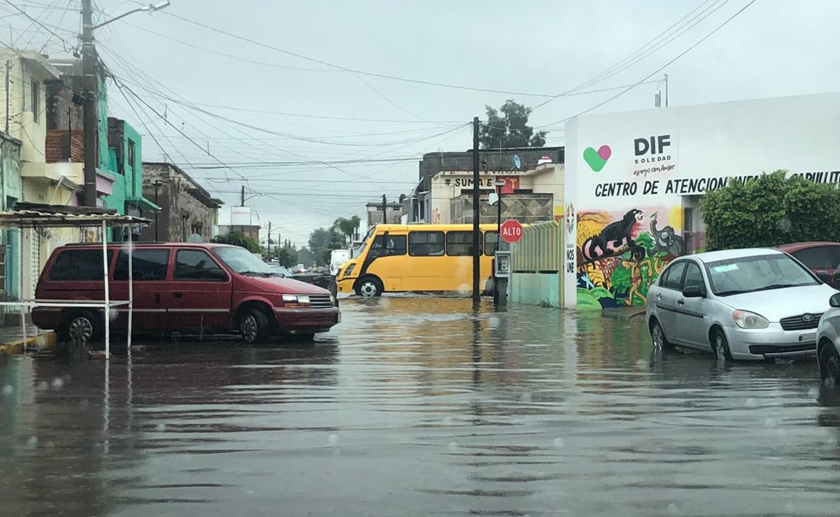 Intensa lluvia en Soledad provoca 15 cierres a la circulación en SLP