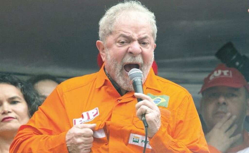Juez ordena liberar al ex presidente Lula da Silva