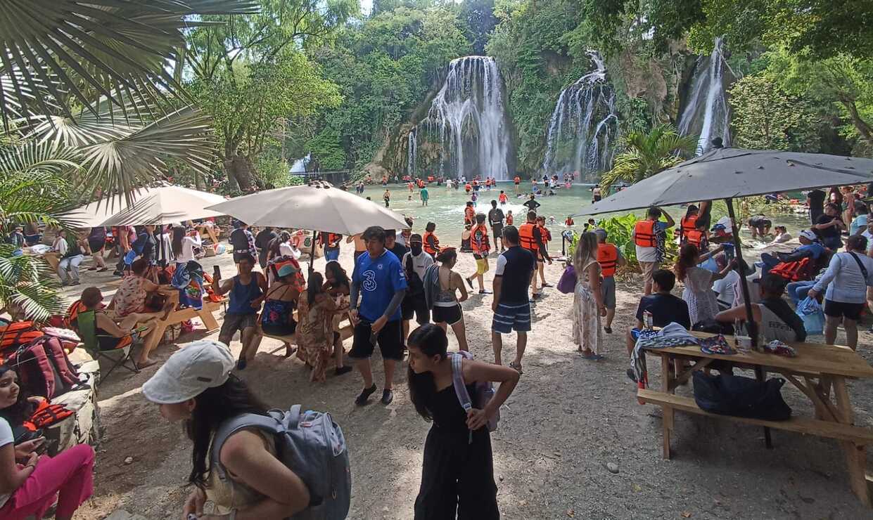 Rebasa aforo turístico la Huasteca; autoridades piden uso de chaleco y guías certificados. Foto: Especial