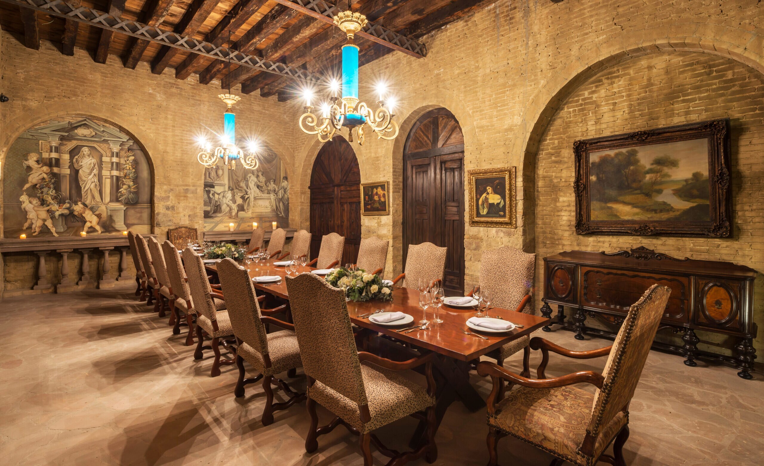 Comedor en el Palacio de San Agustín. Foto: : palaciodesanagustin.com