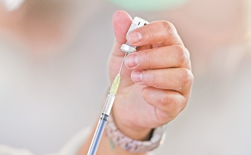 Suman más de 117 mil vacunas contra Covid aplicadas en SLP: Lutzow Steiner