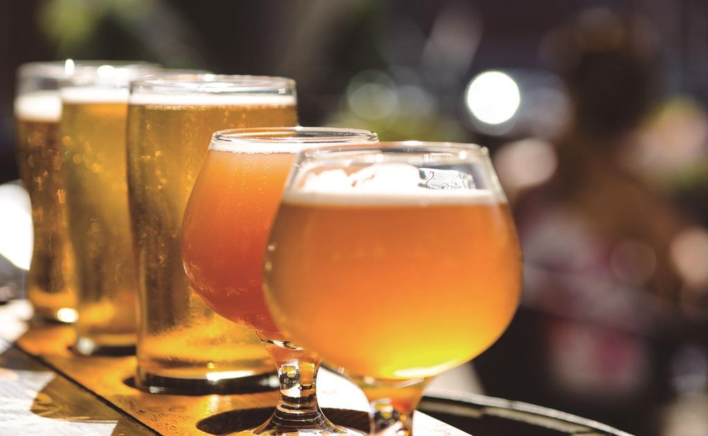 Morena va por venta de cerveza "al tiempo" para desalentar consumo