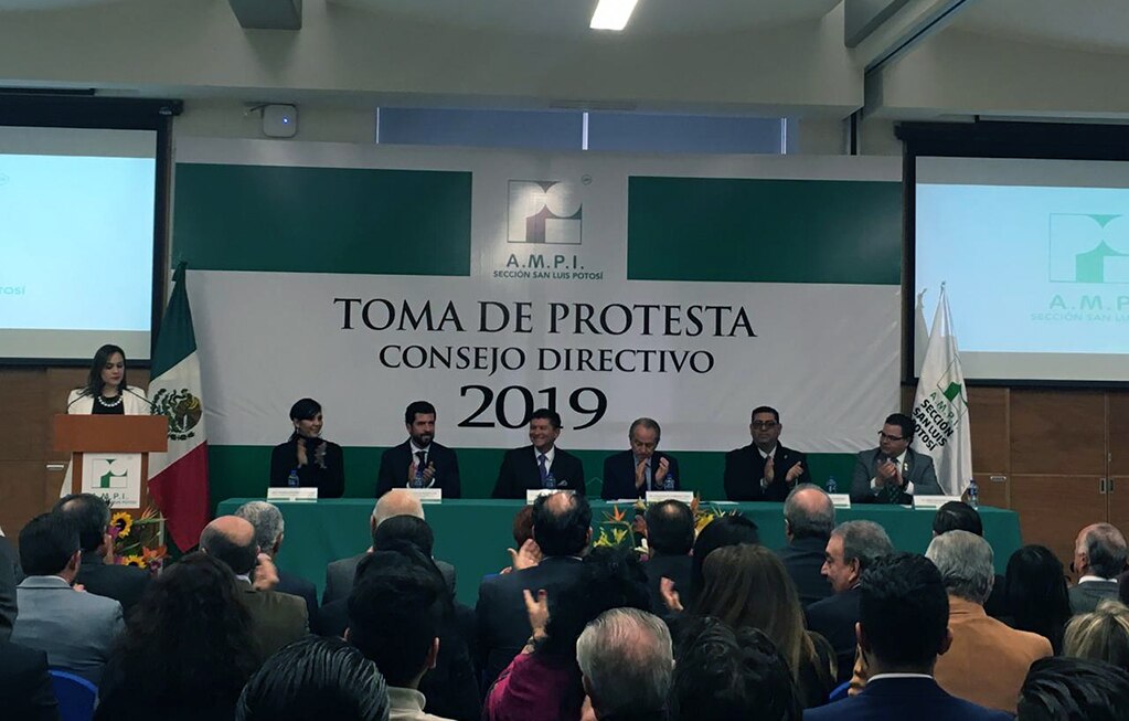 Rinde protesta Consejo Directivo de AMPI SLP