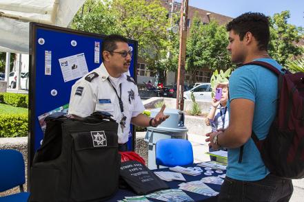 Realizan “Feria de la salud sin adicciones” en Facultad de Enfermería 