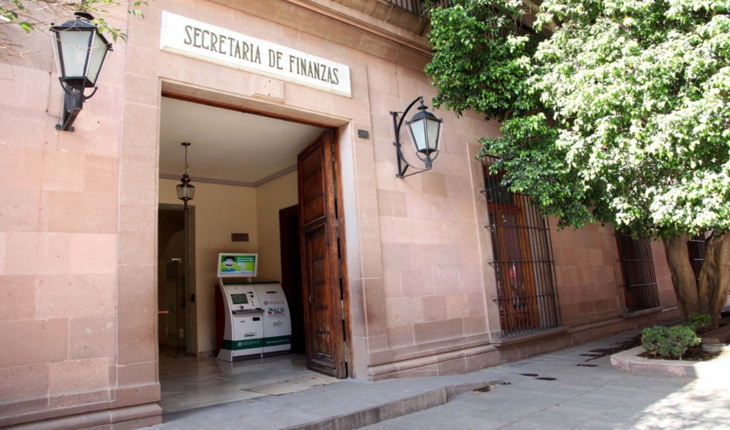 Paga tus impuestos desde casa; Finanzas de SLP insta al servicio remoto